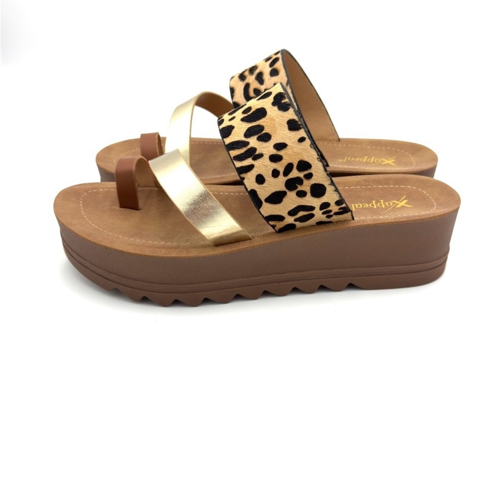 Xappeal Leopard Print and Gold Women's Platform Sandals NWOT - Picture 2 of 7
